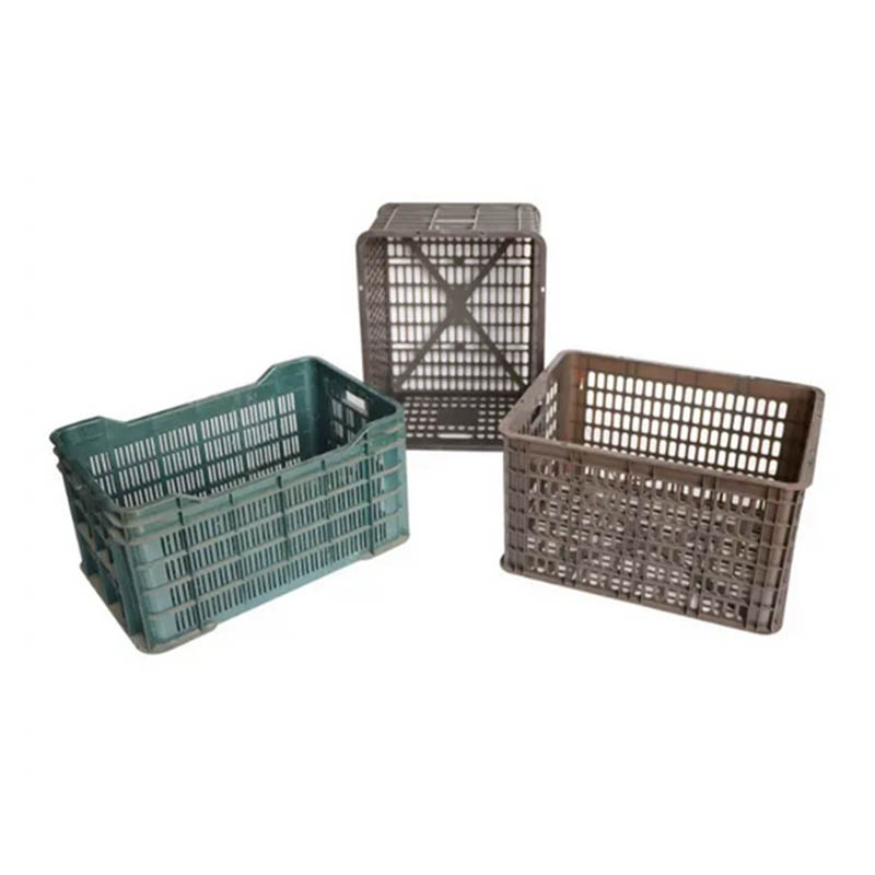 Crate molding