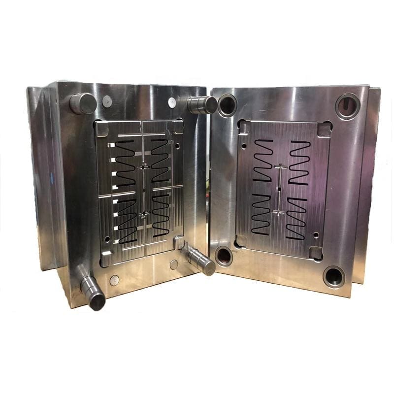 धागे के सांचों को खोलना