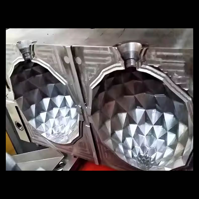 दीवार दीपक ढलान